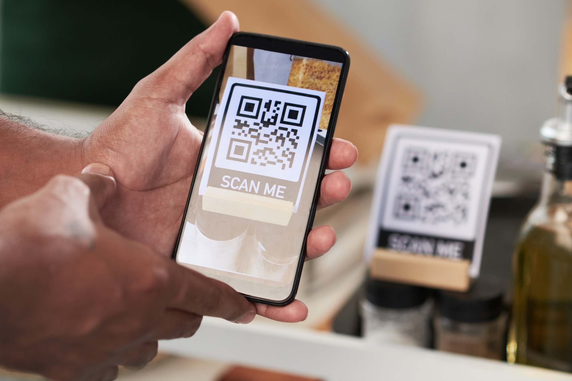 Scanning QR Code with Smartphone